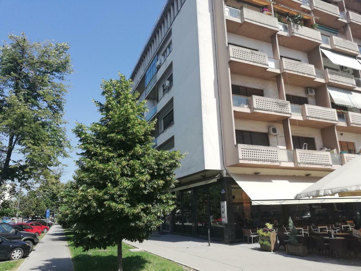 Apartment Korzo Novi Sad Exterior foto